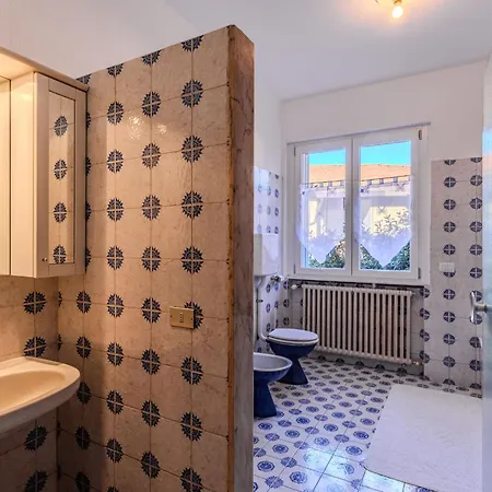 Lägenhet Betulla-1 By Interhome Dervio