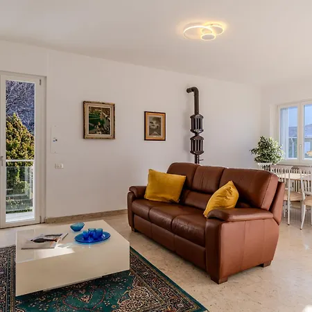 Apartamento Betulla-1 By Interhome Dervio